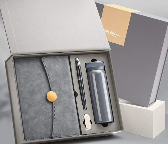 MOQ 50pcs Custom A5 Binder Notebook Gift Set with Logo | Premium Corporate Business Gift Supplier